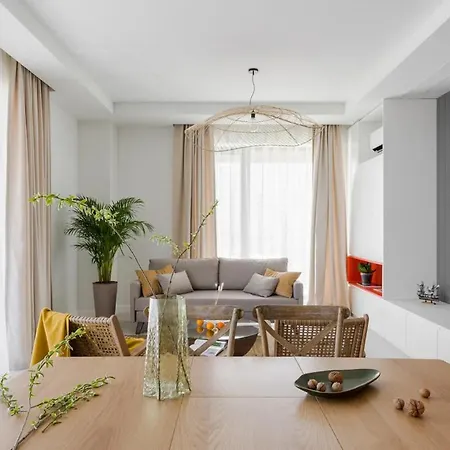 Velora Apartments Mamaia